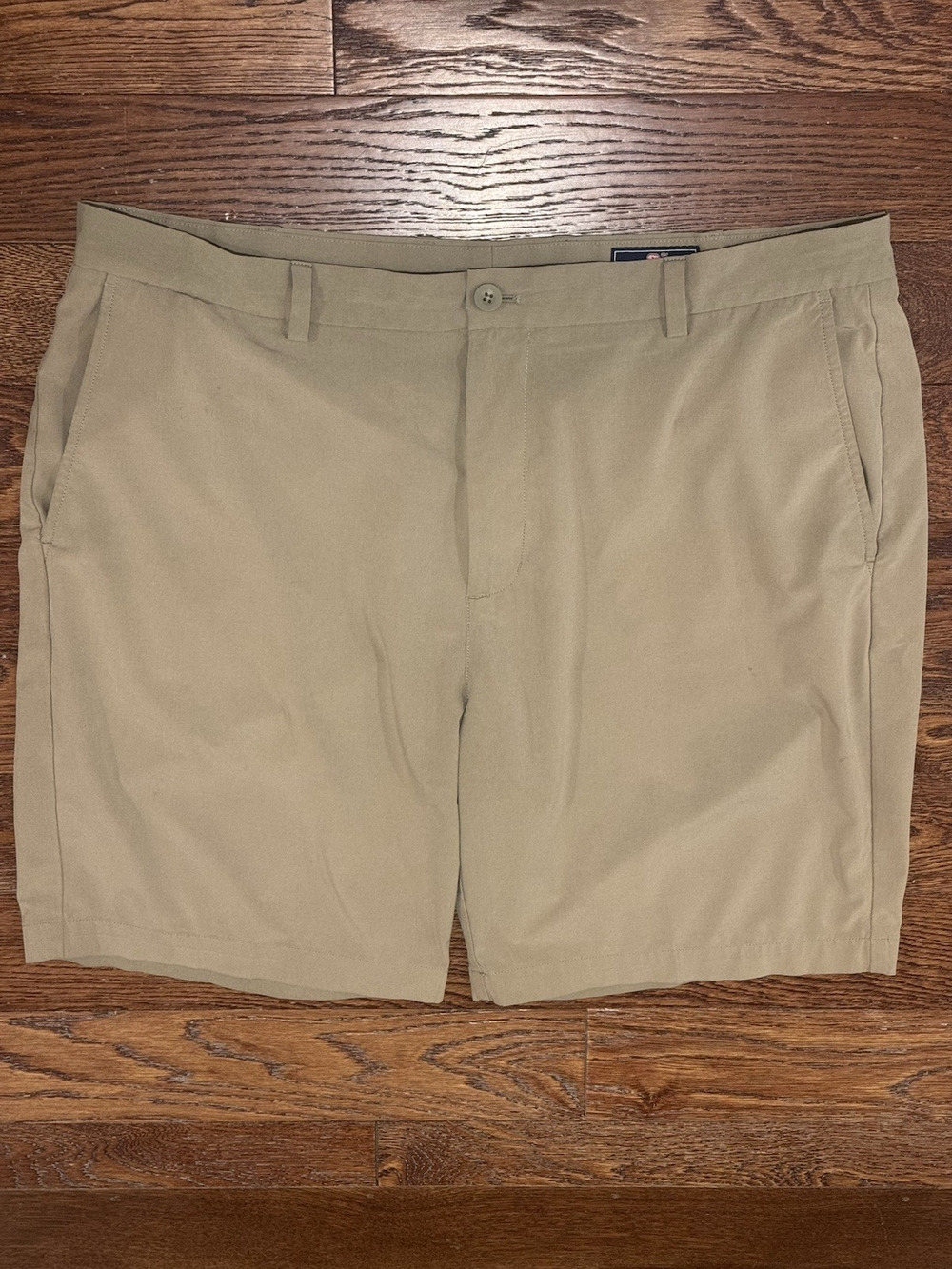 Vineyard Vines Performance Breaker Shorts Mens 40 Golf Stretch Khaki Lightweight